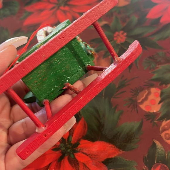 Vintage wooden Santa Clause on the sleigh ornament - Picture 4 of 4